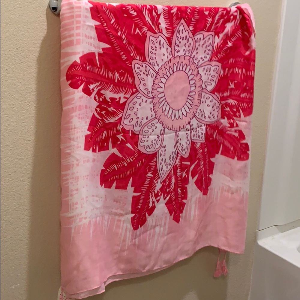 Polyester scarf